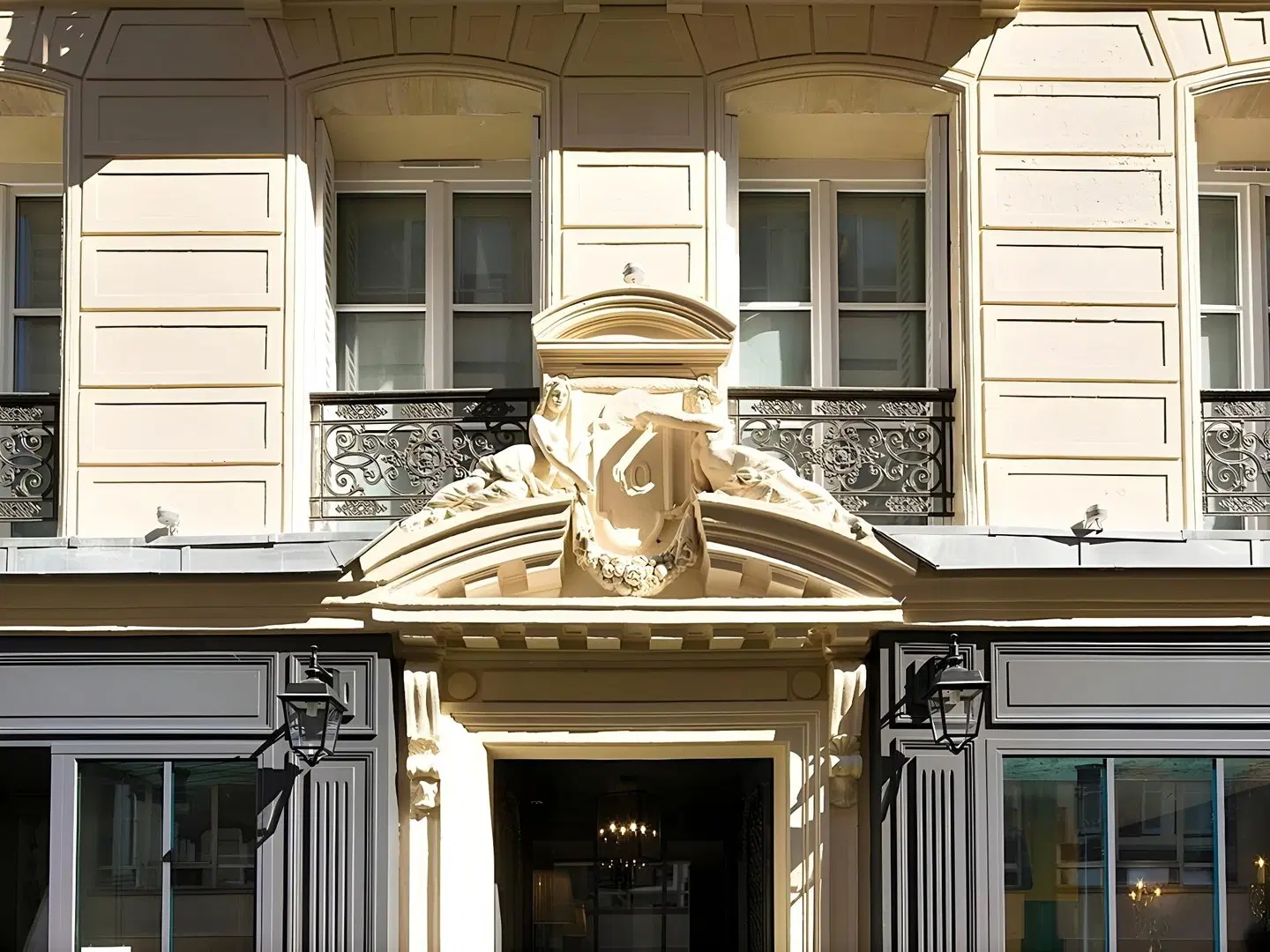Les Plumes Hôtel Paris EXTERIOR