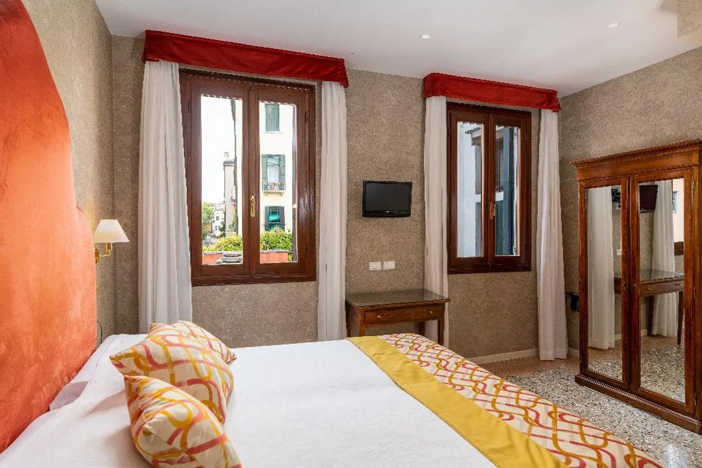 Villa Rosa ROOM_EXAMPLE