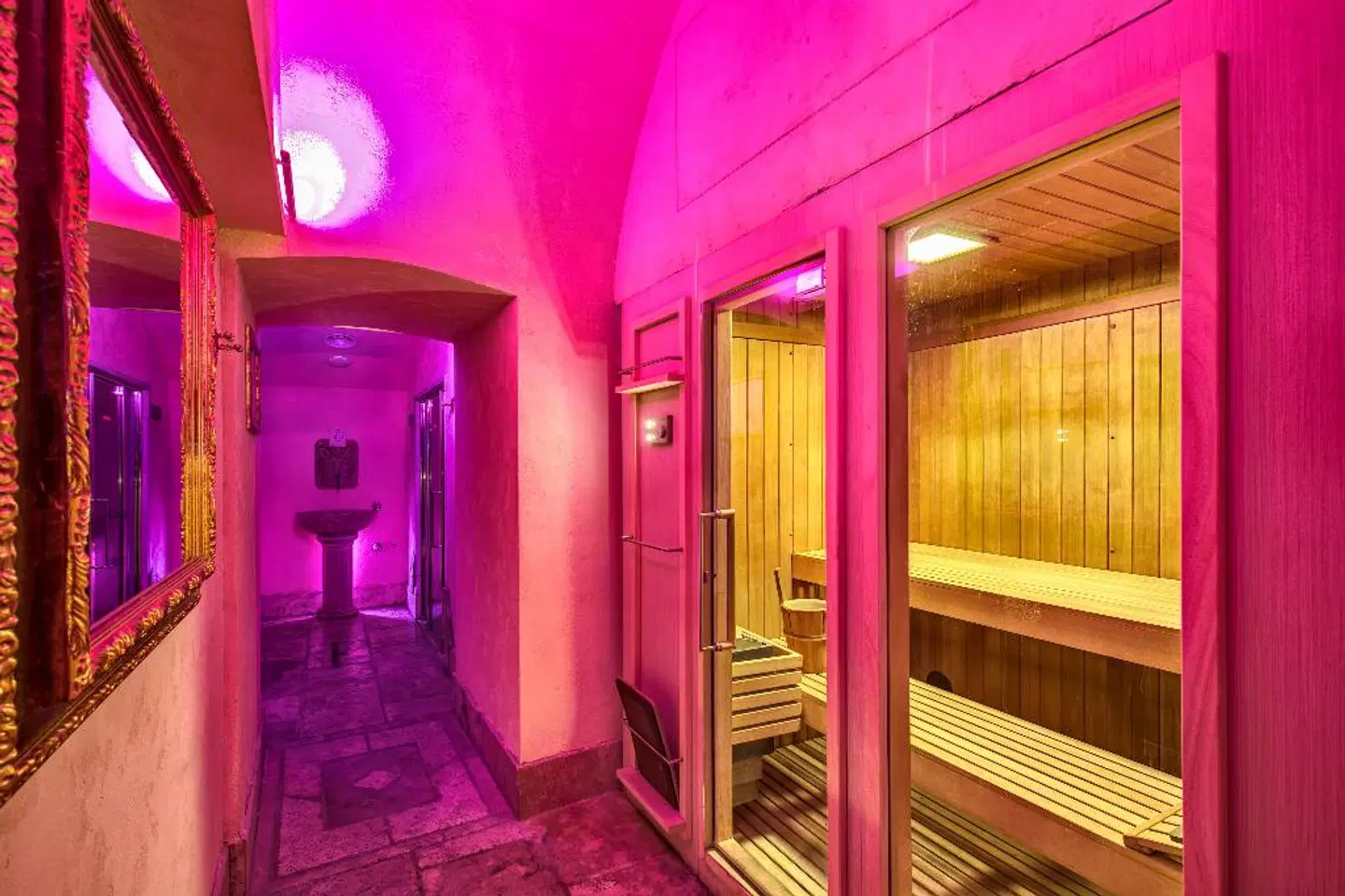 Romanico Palace HEALTH_BEAUTY