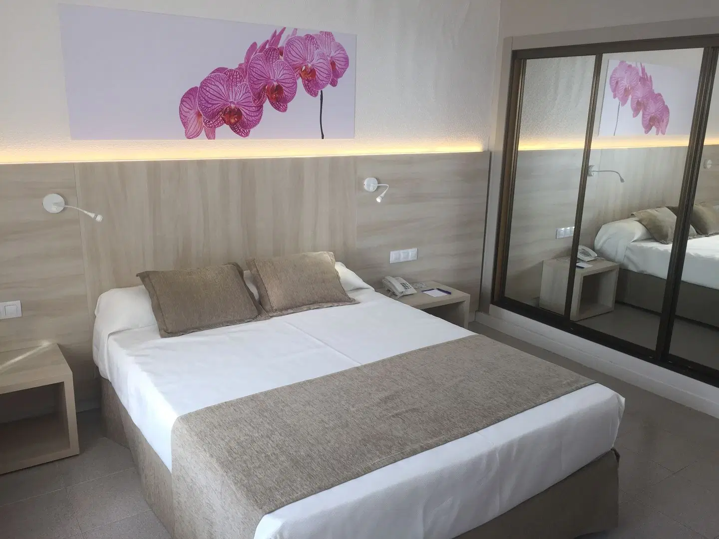Bahia Principe Sunlight Coral Playa ROOM_EXAMPLE