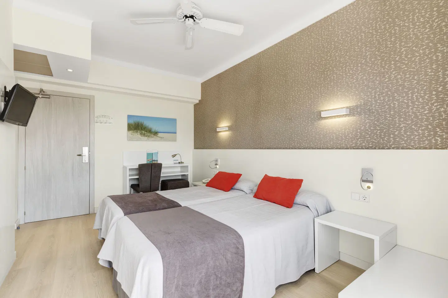 Metropolitan Playa ROOM_EXAMPLE