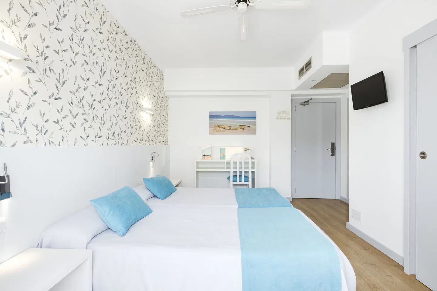 Metropolitan Playa ROOM_EXAMPLE