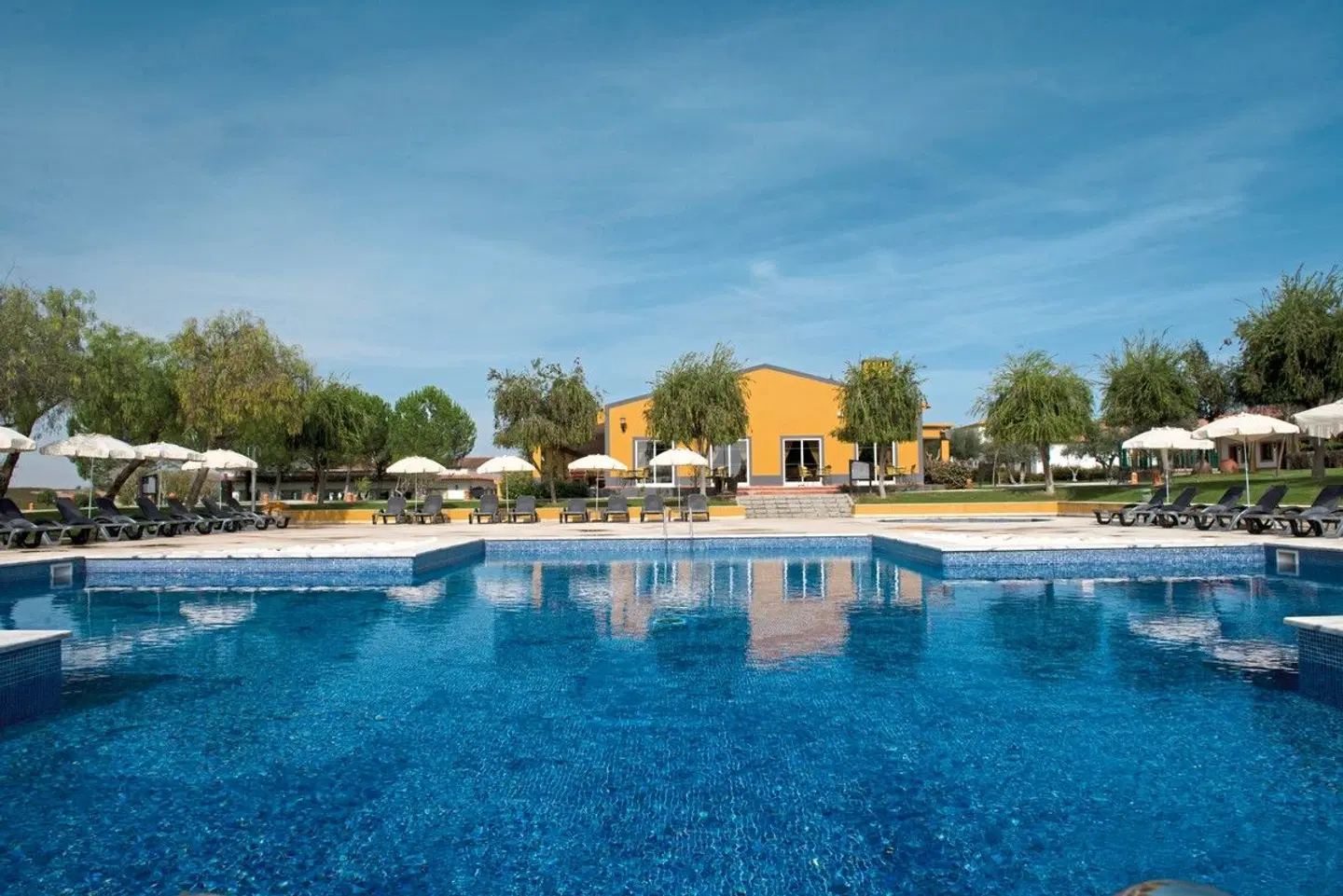 Vila Galé Alentejo Vineyards OUTDOOR_POOL