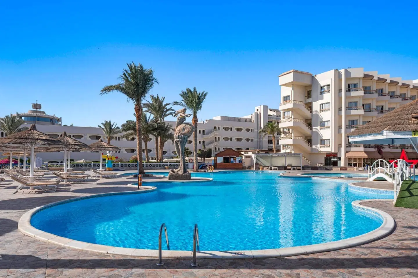 Seagull Beach Resort OUTDOOR_POOL