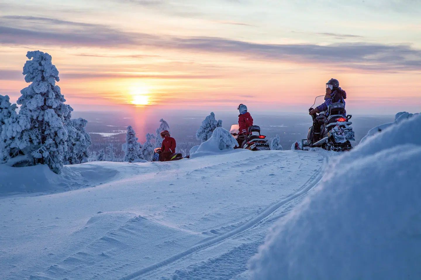 Harriniva - Polarlichtzauber in Lappland SPORTS_AND_LEISURE