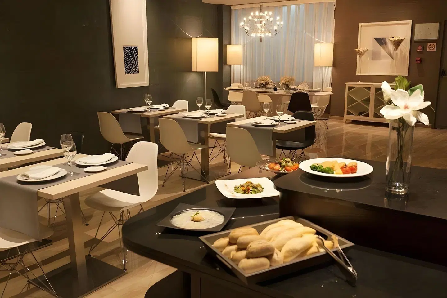 Conqueridor Restaurant