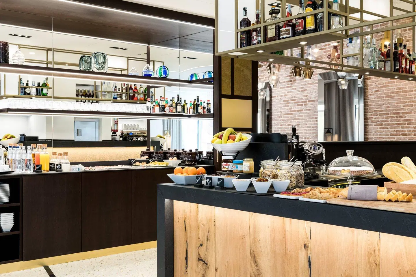 AC Hotel by Marriott Venezia Bar