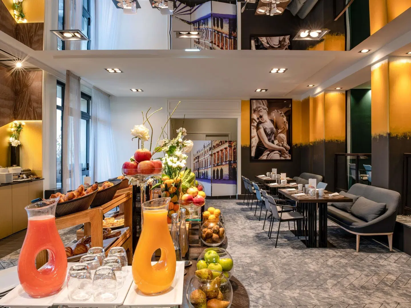 Le Louis Versailles Château Hotel - MGallery Restaurant