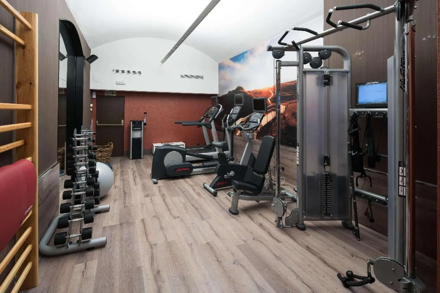 Catalonia Plaza Catalunya SPORTS_AND_LEISURE