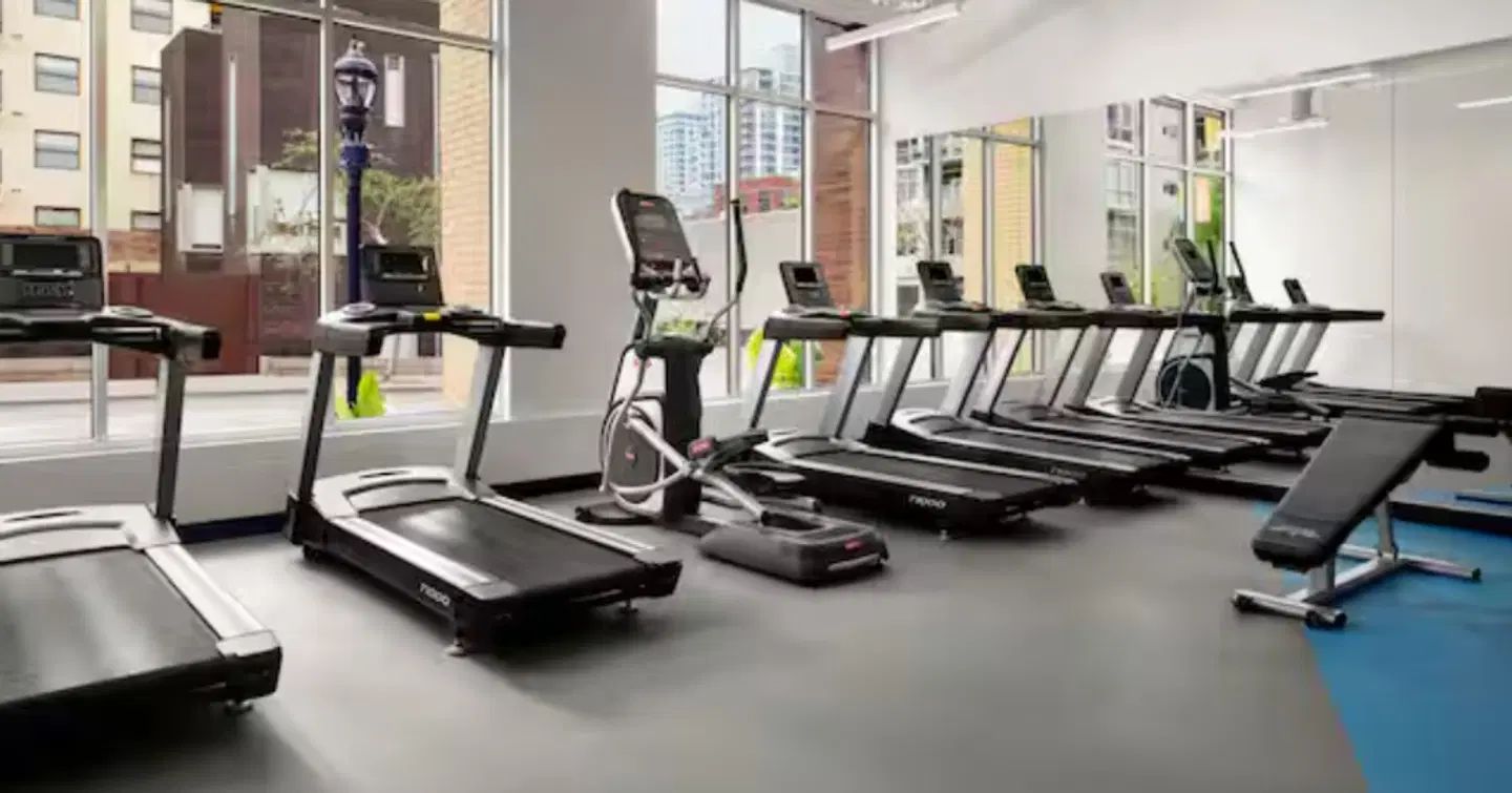 The Margot Hotel San Diego Gaslamp Quarter, Outset by Hilton SPORTS_AND_LEISURE