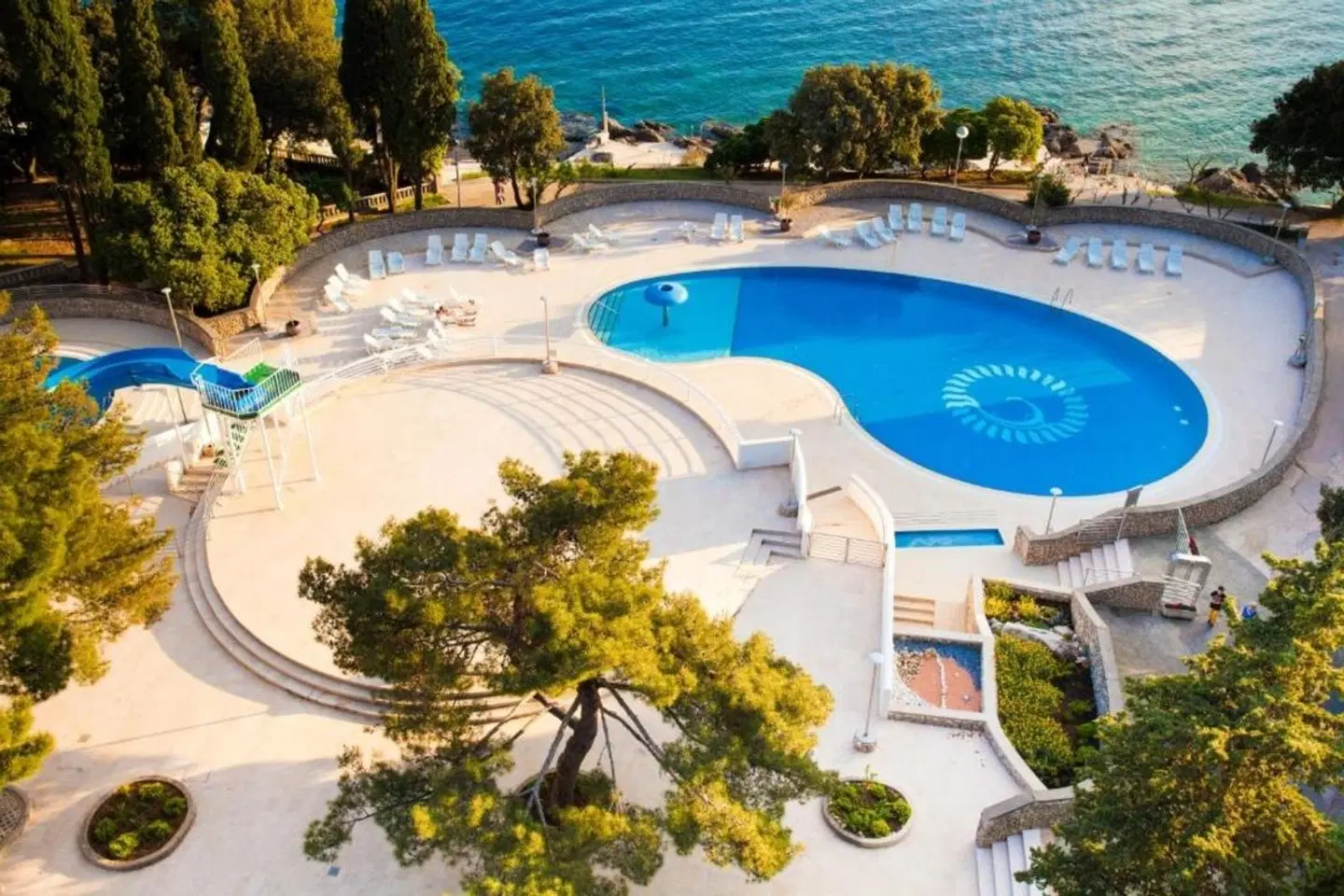 Draica Hotel OUTDOOR_POOL