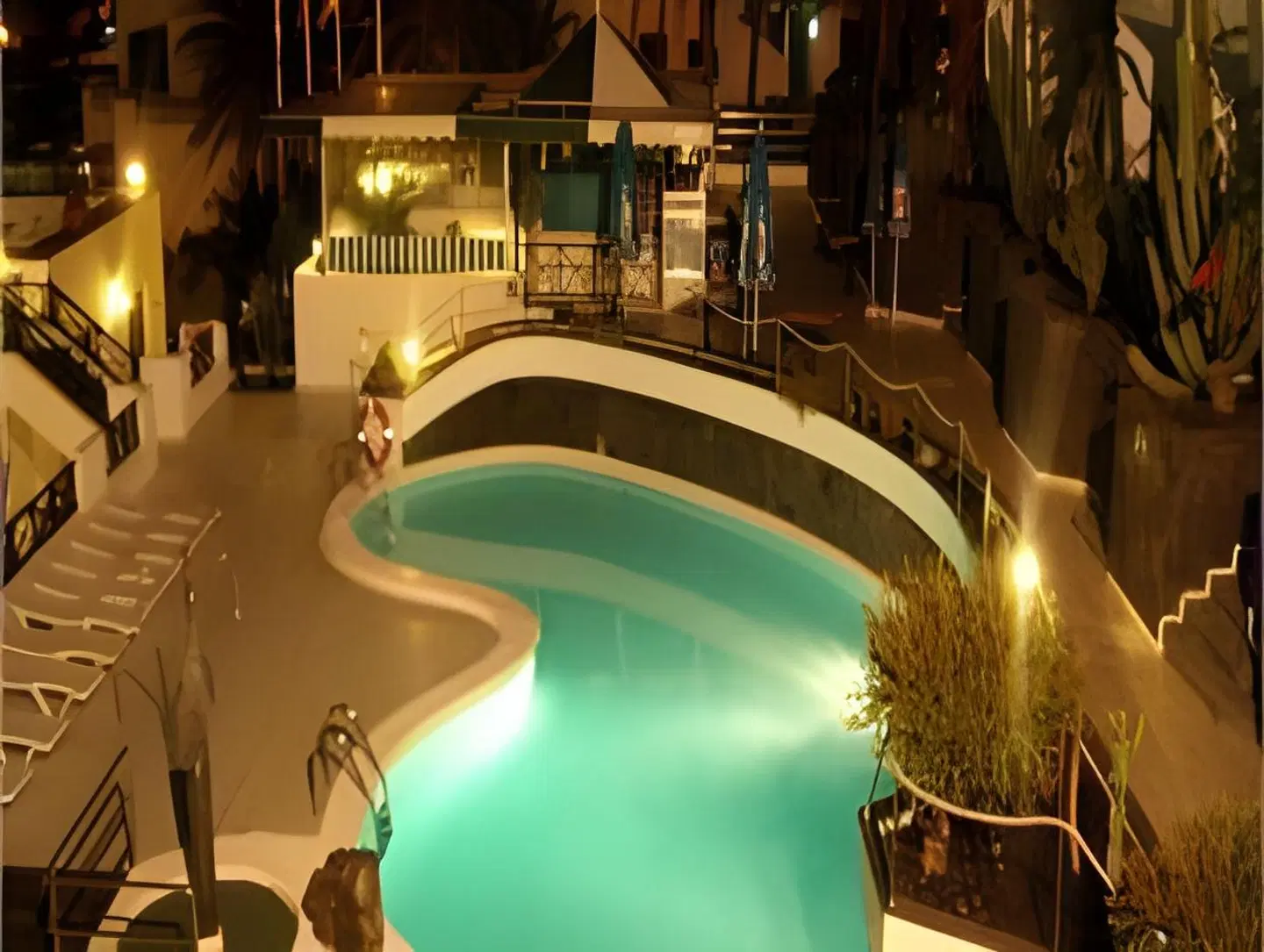 Apartamentos Moraña Hallenbad
