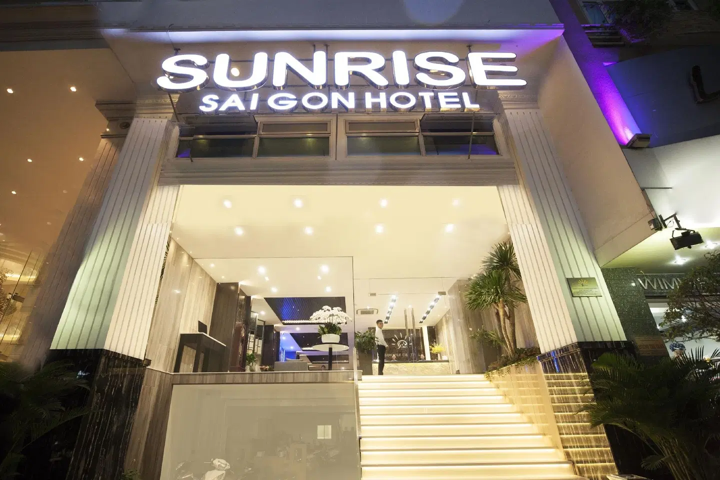 SUNRISE CENTRAL HOTEL LOUNGE_LOBBY