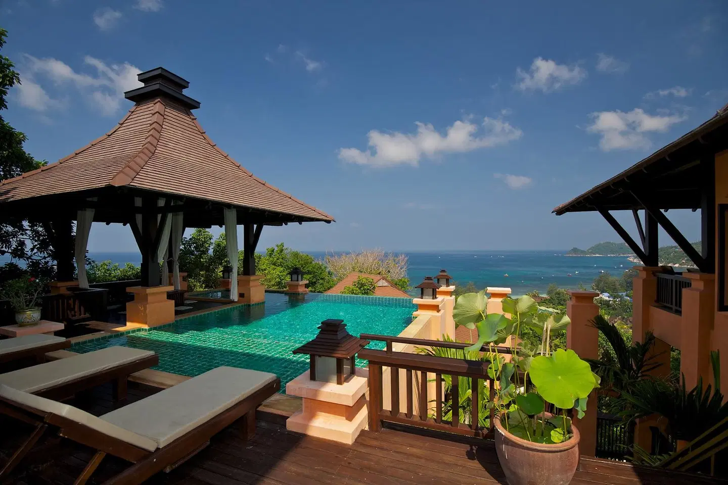 Ban's Diving Resort Terrasse