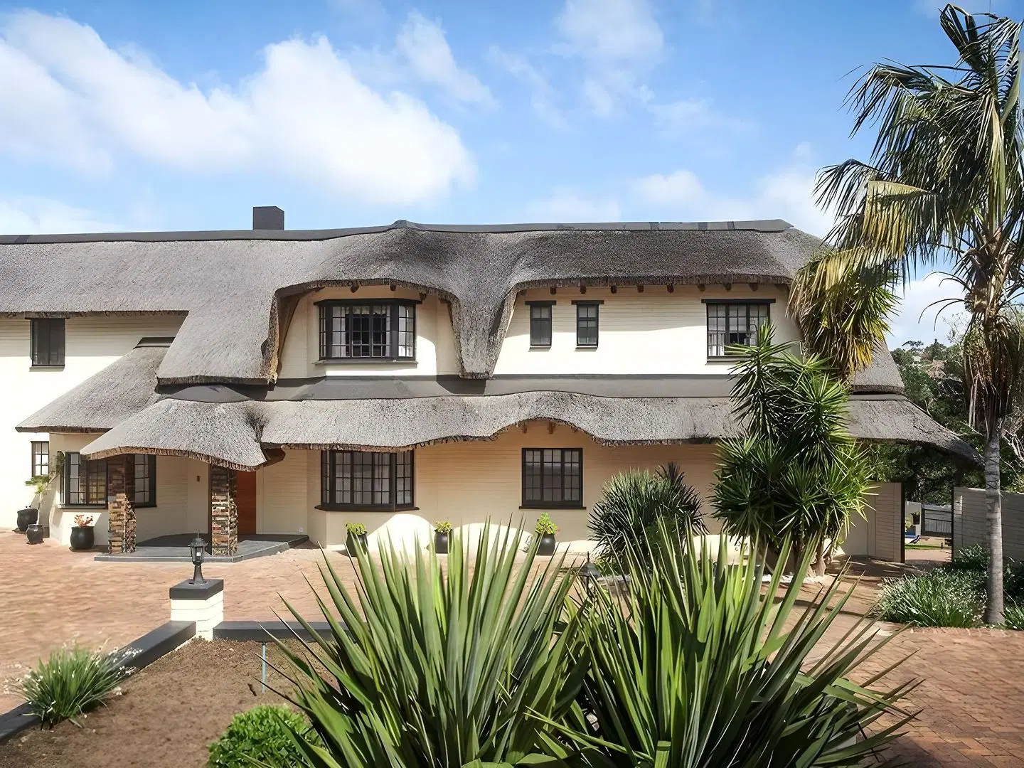 Winelands Villa Guesthouse EXTERIOR
