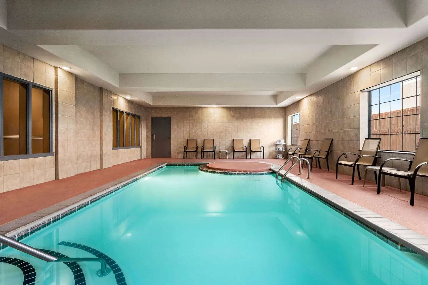 Baymont by Wyndham Wichita Falls Hallenbad