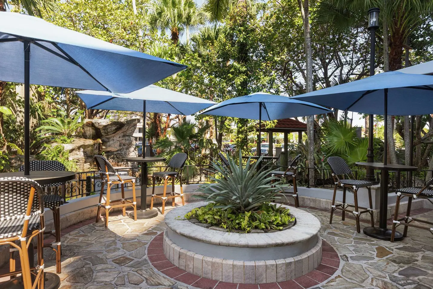 Embassy Suites by Hilton Fort Lauderdale - 17th Street Terrasse