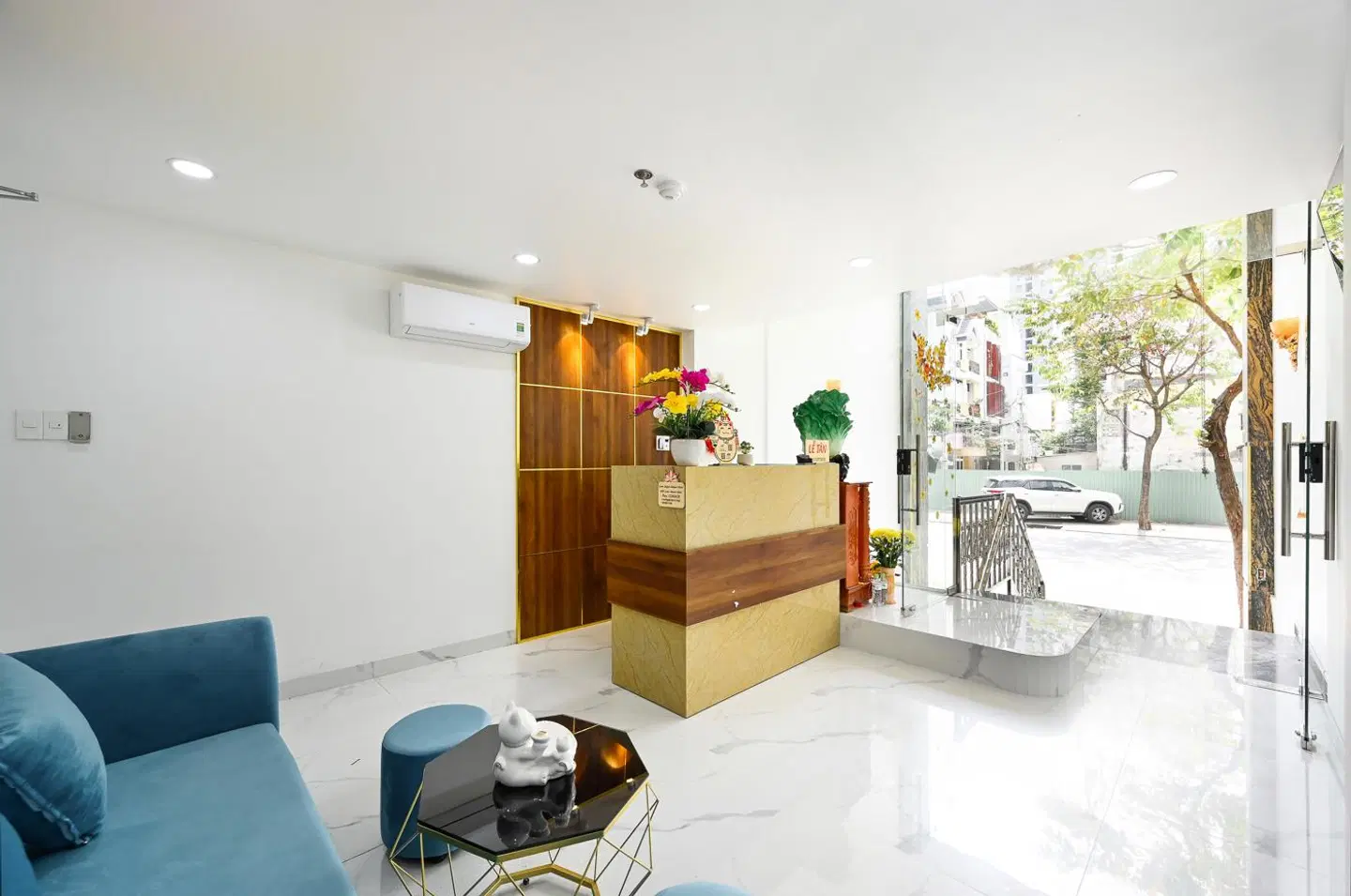 Saigon Airport hotel ROOM_EXAMPLE