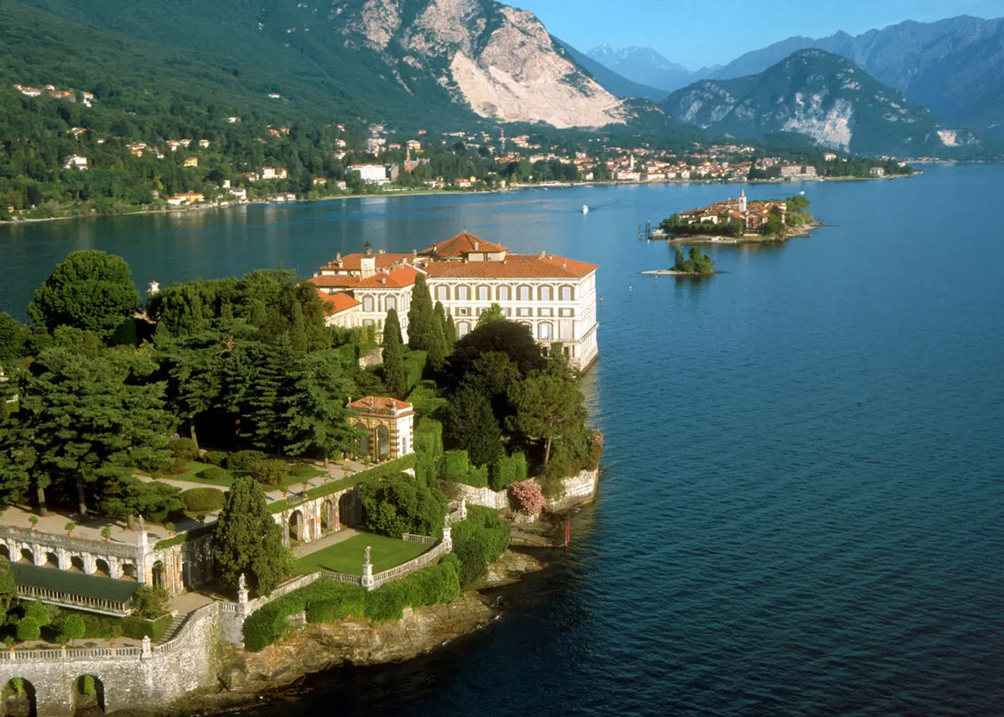 Milan Speranza Au Lac LANDSCAPE