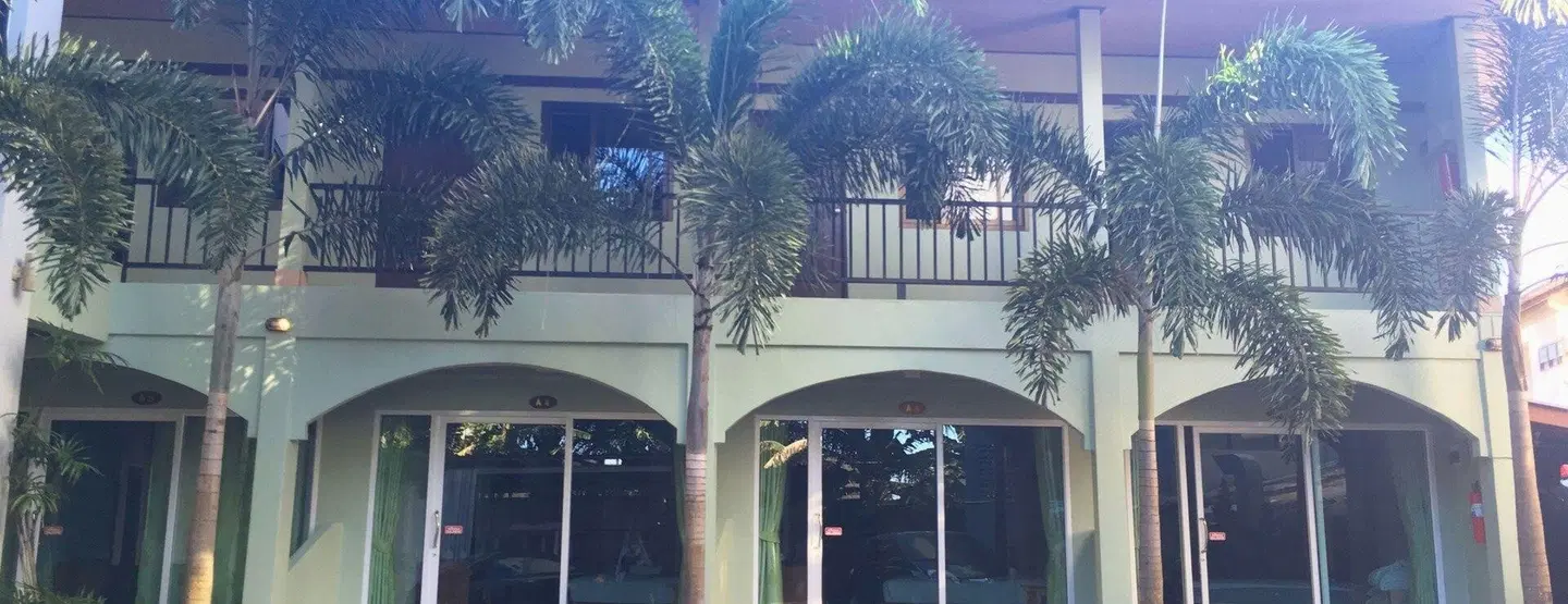 Sri Chada Hotel EXTERIOR