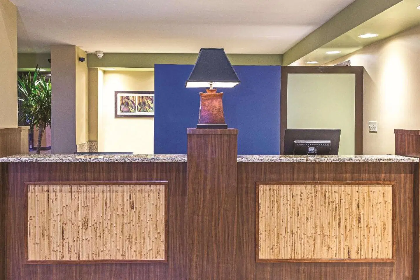 La Quinta Inn & Suites Cocoa Beach Oceanfront LOUNGE_LOBBY