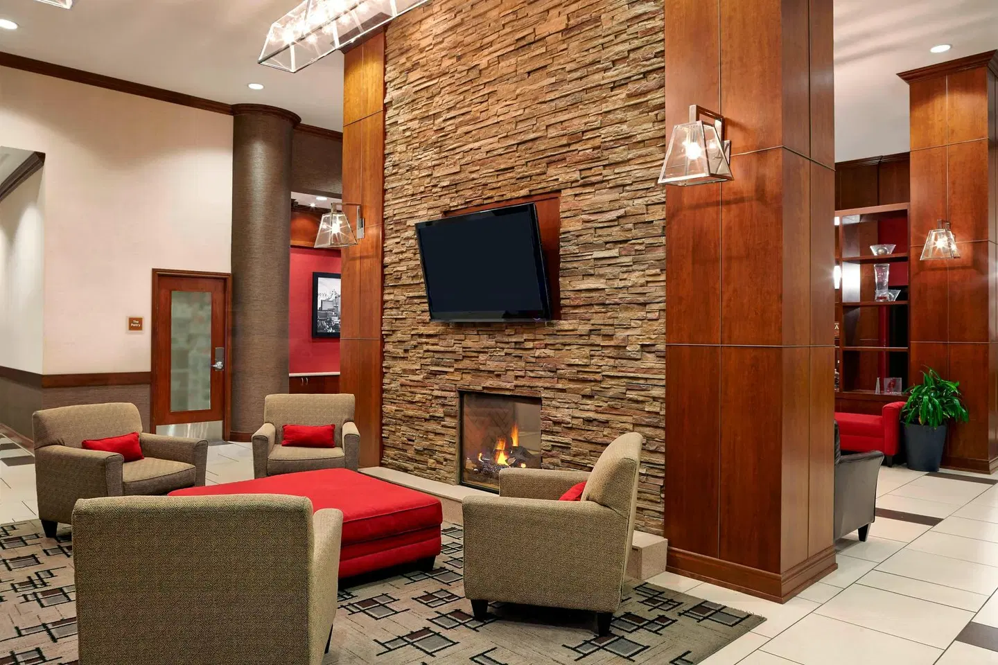 Four Points by Sheraton Calgary Airport LOUNGE_LOBBY