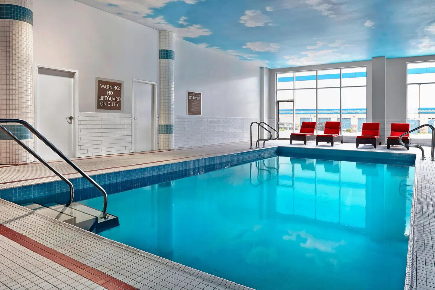 Four Points by Sheraton Calgary Airport Hallenbad