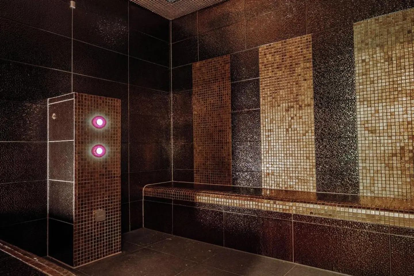 Arkona Strandhotel Badezimmer