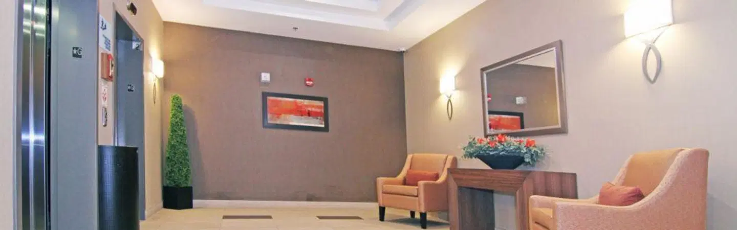 Holiday Inn Express & Suites Calgary NW - University Area LOUNGE_LOBBY