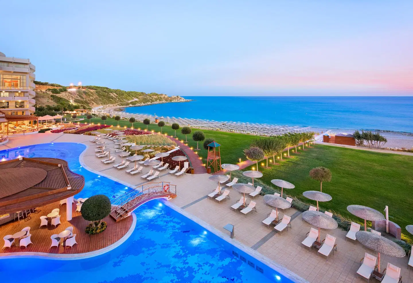 Elysium Resort & Spa EXTERIOR