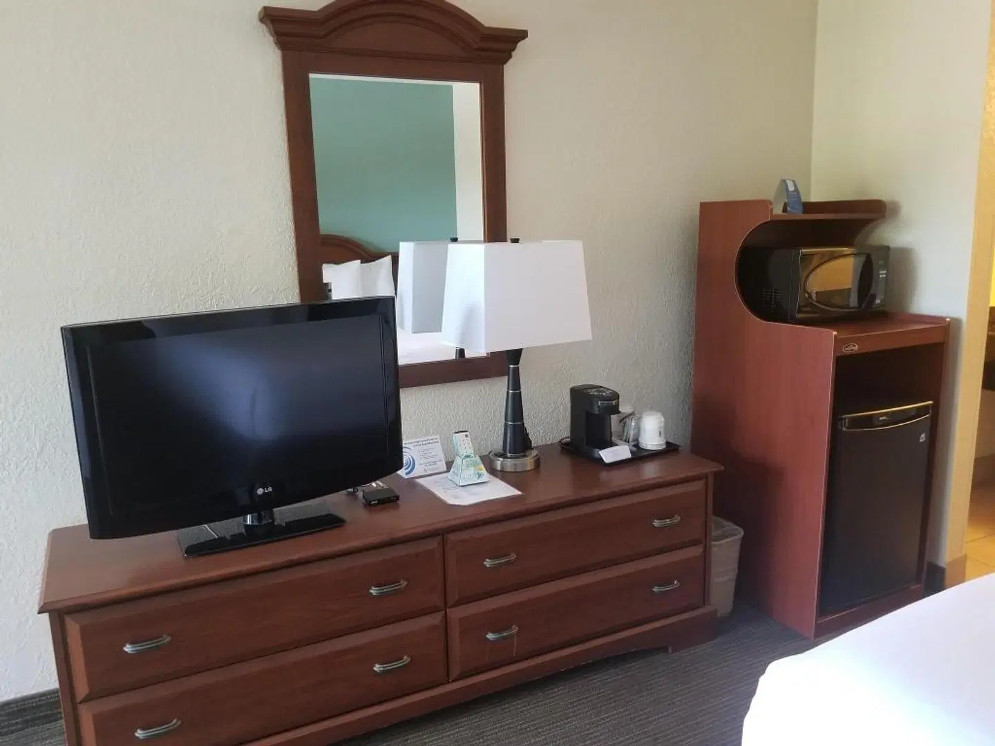Baymont by Wyndham Sarasota ROOM_EXAMPLE