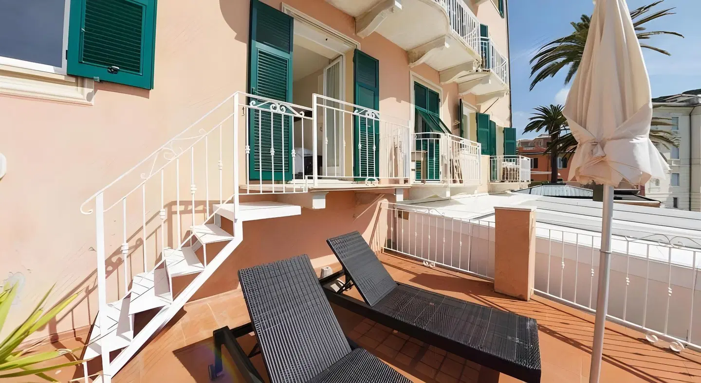 Miramare Terrasse