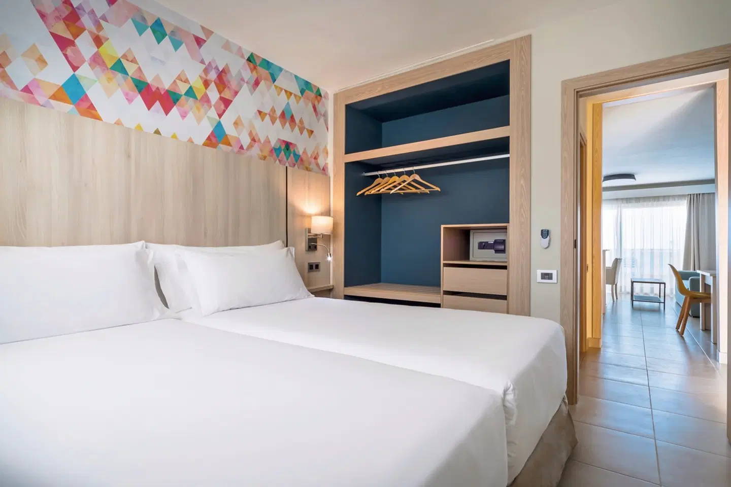 Servatur Isora ROOM_EXAMPLE