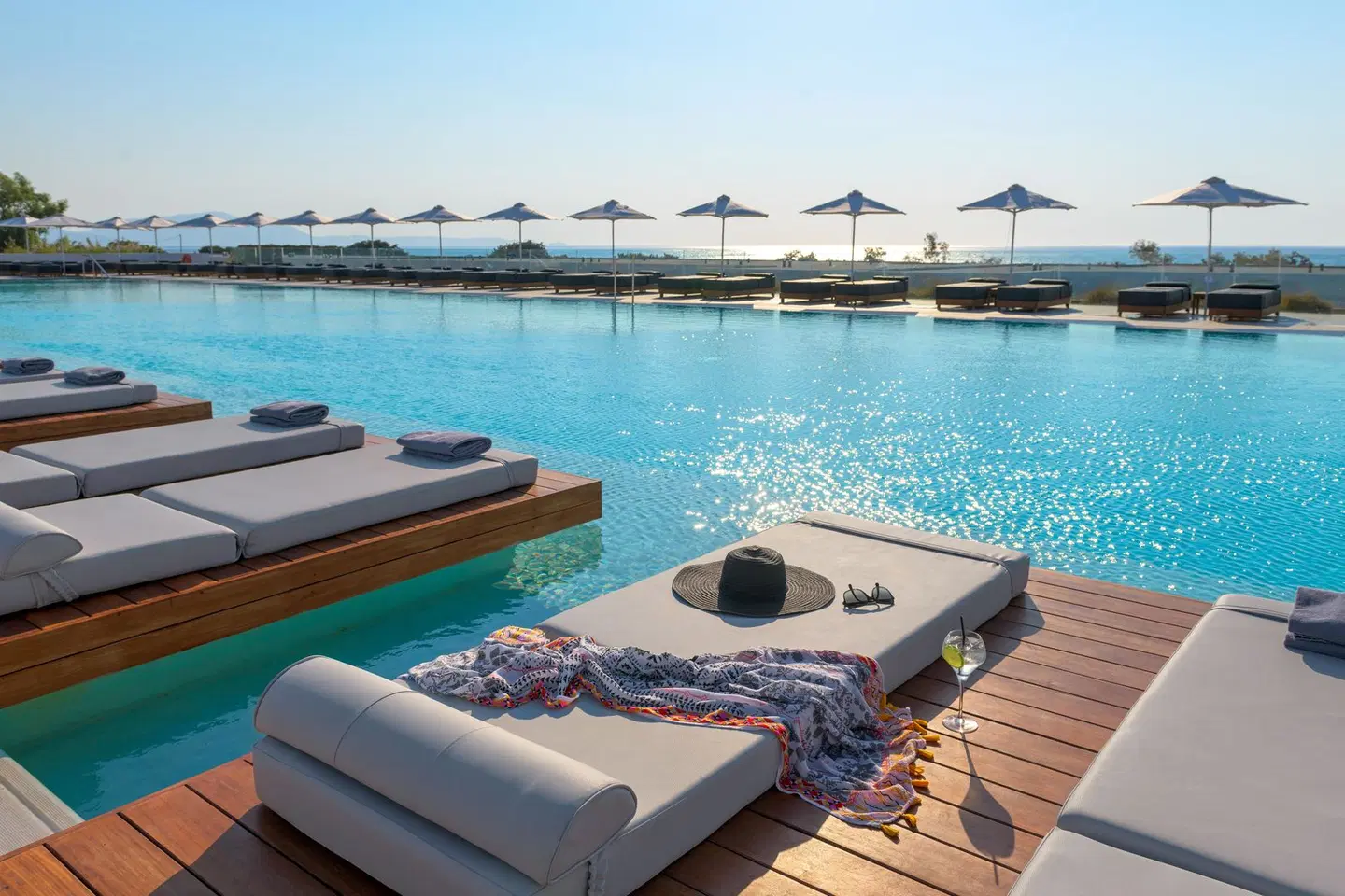 Gennadi Grand Resort OUTDOOR_POOL