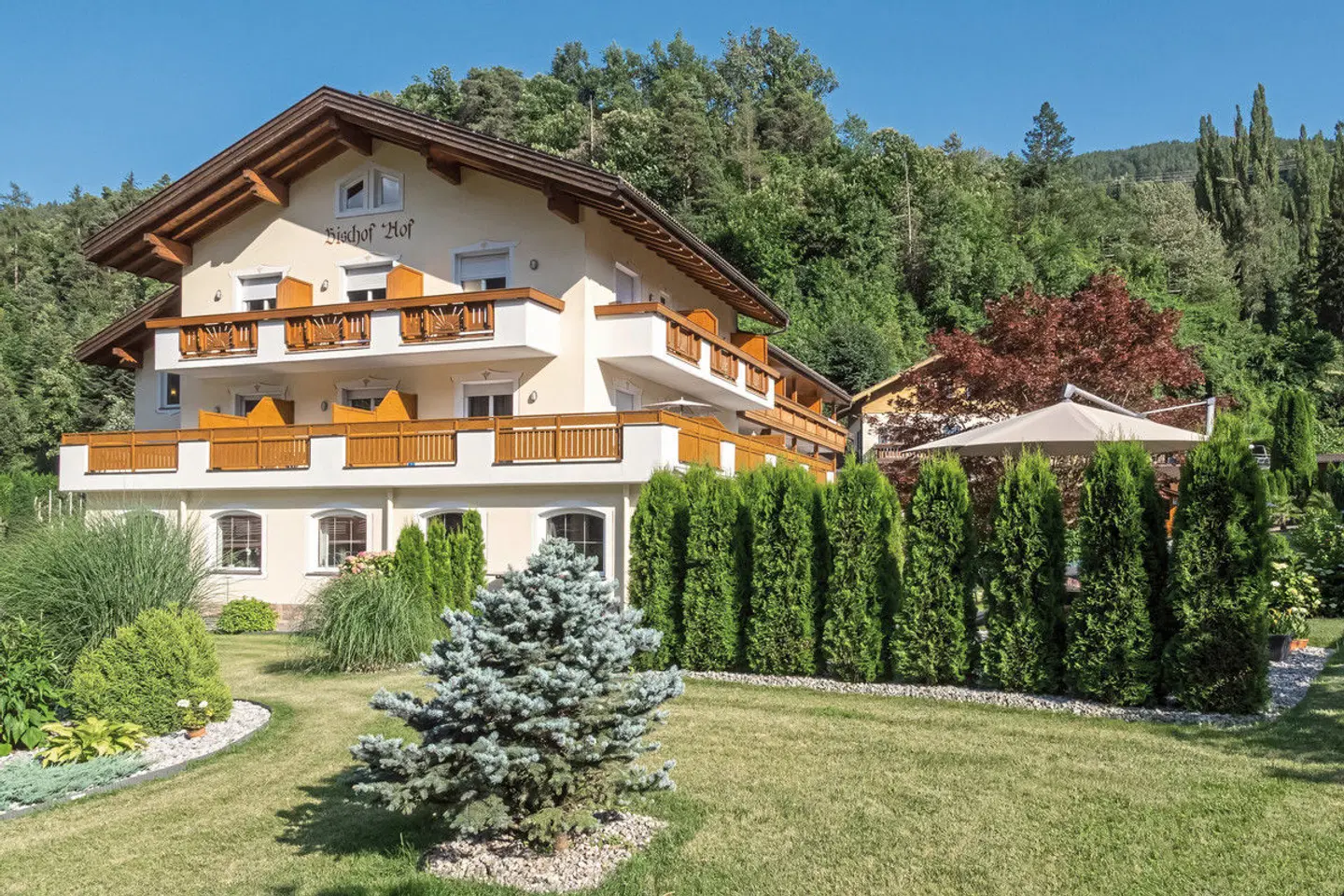 Bischofhof EXTERIOR