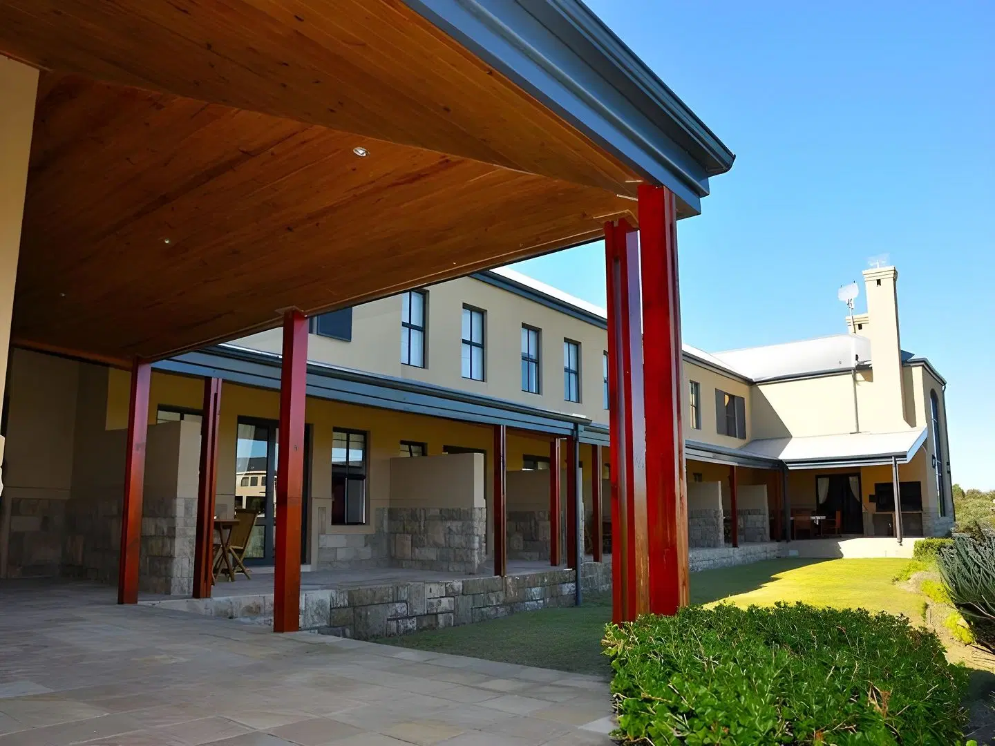 The Lodge at Atlantic Beach EXTERIOR