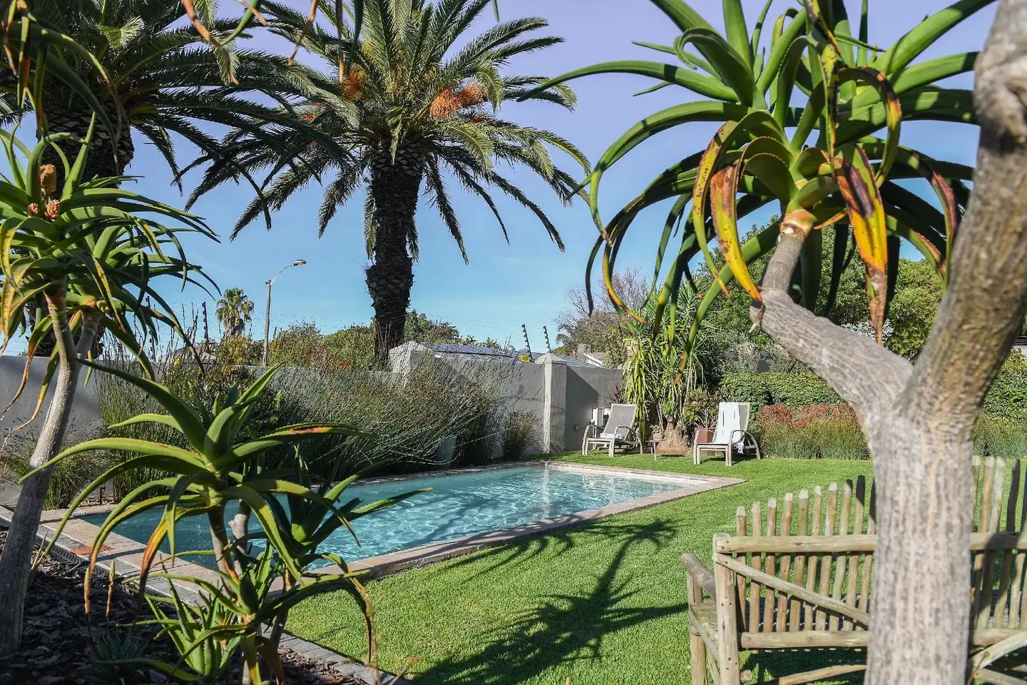 Four Palms Accommodation & Conferencing Garten