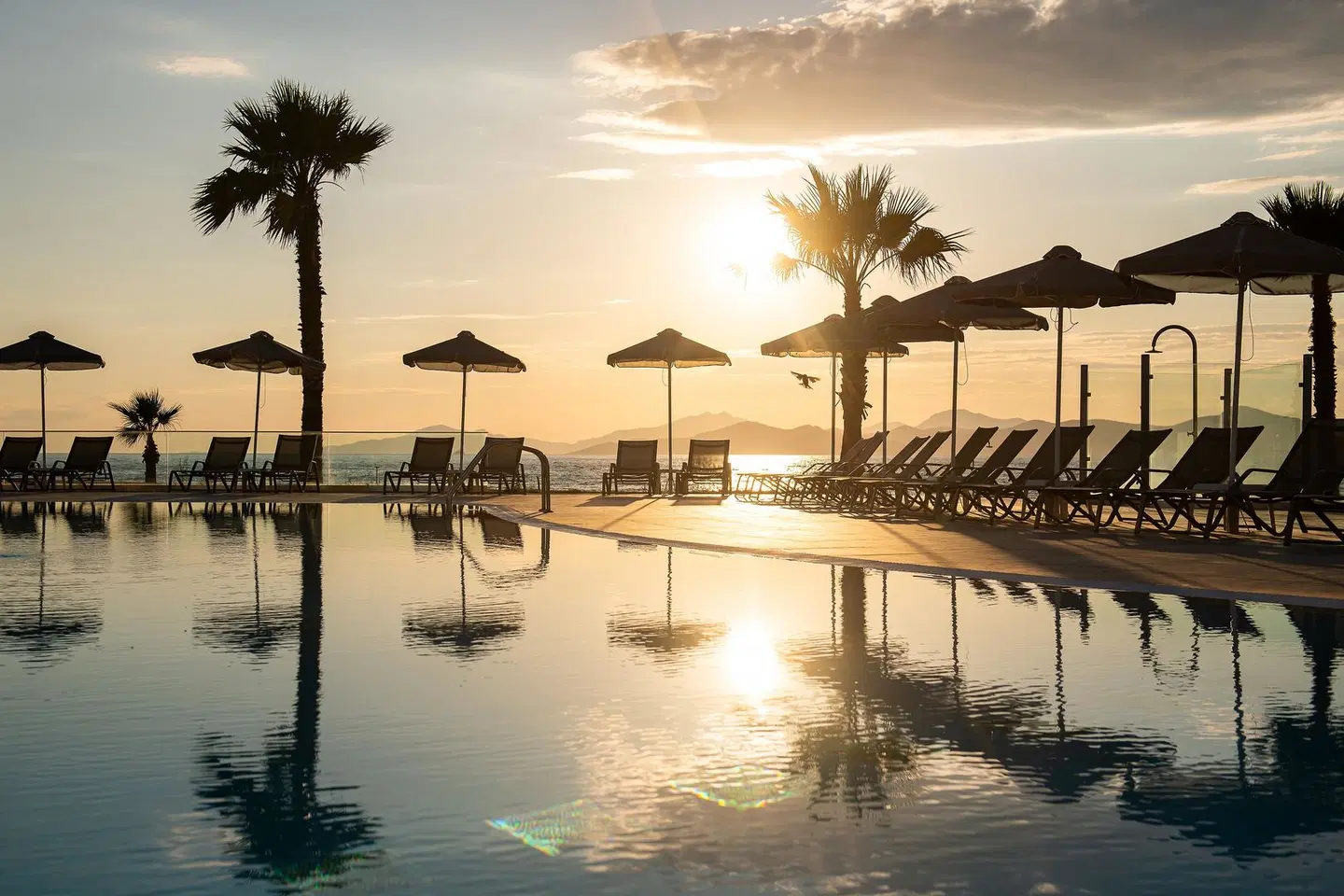 Aeolos Beach Hotel OUTDOOR_POOL