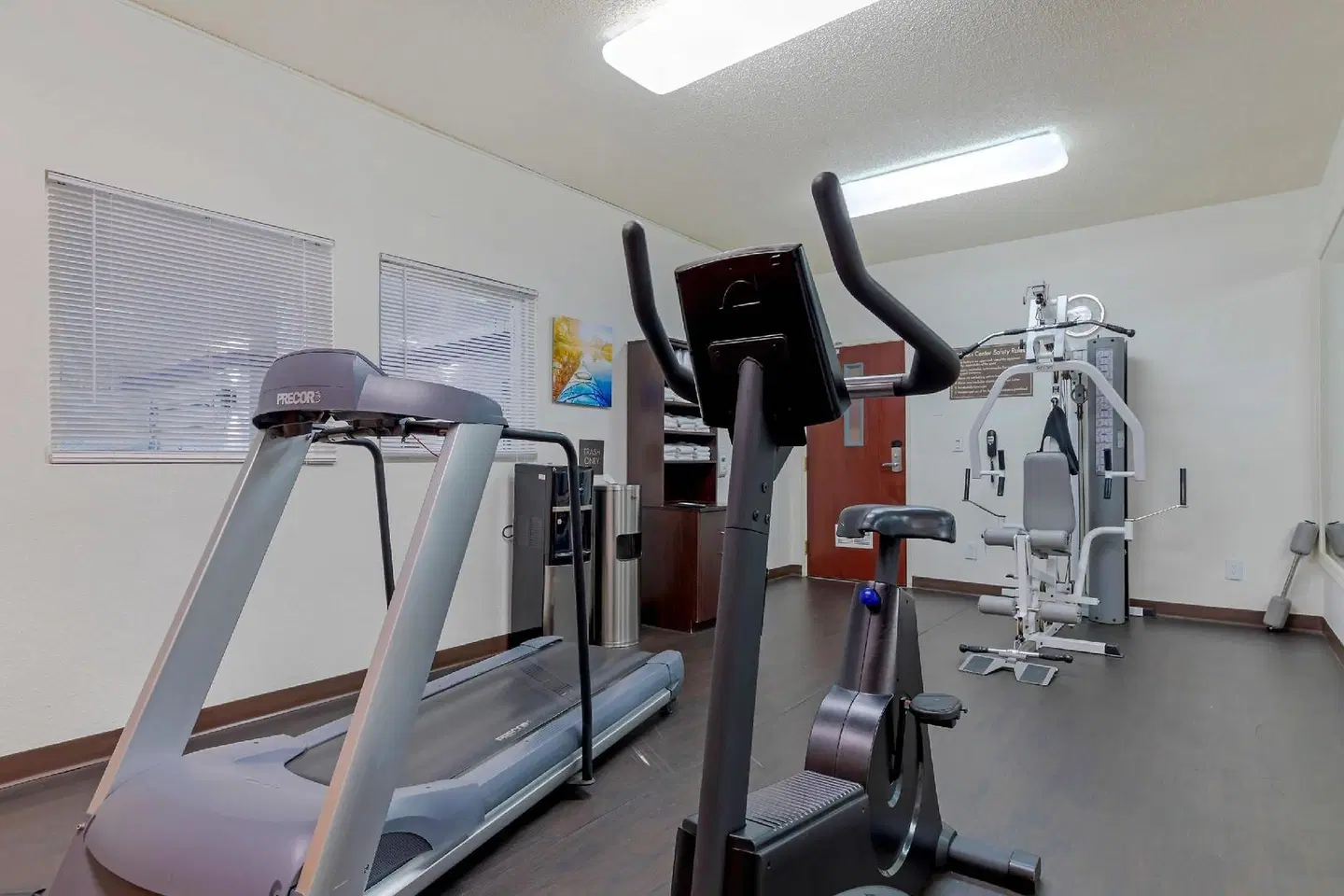 Comfort Suites Lakewood - Denver SPORTS_AND_LEISURE