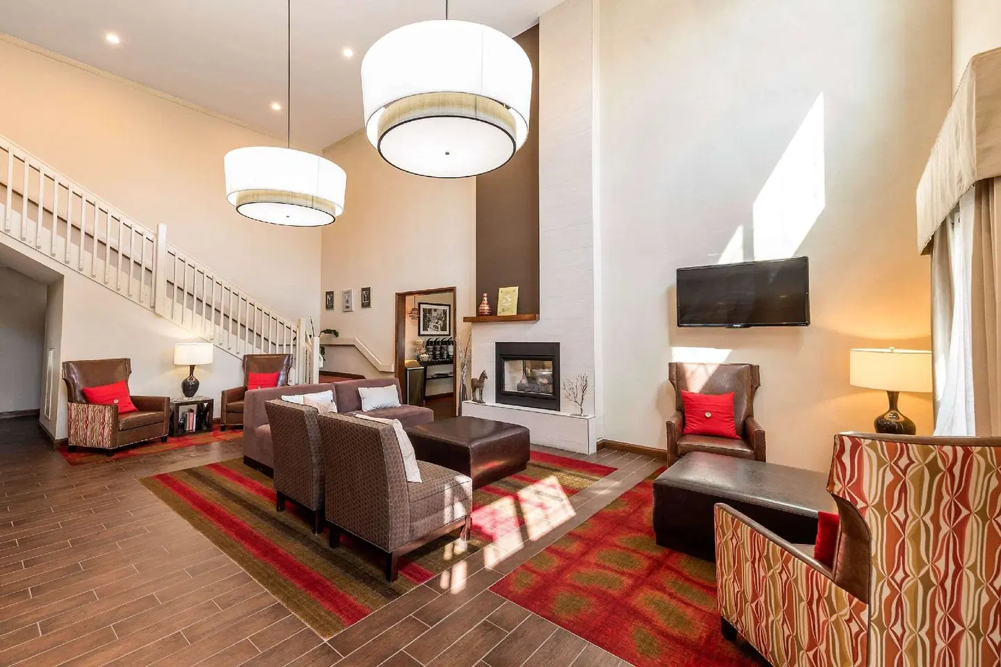 Quality Inn & Suites Fort Collins LOUNGE_LOBBY