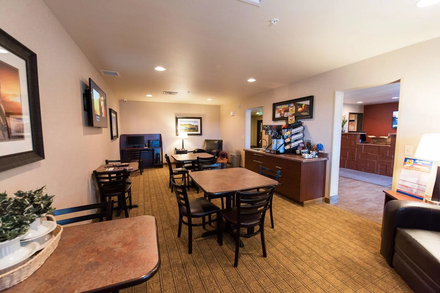 My Place Hotel-Loveland, CO LOUNGE_LOBBY