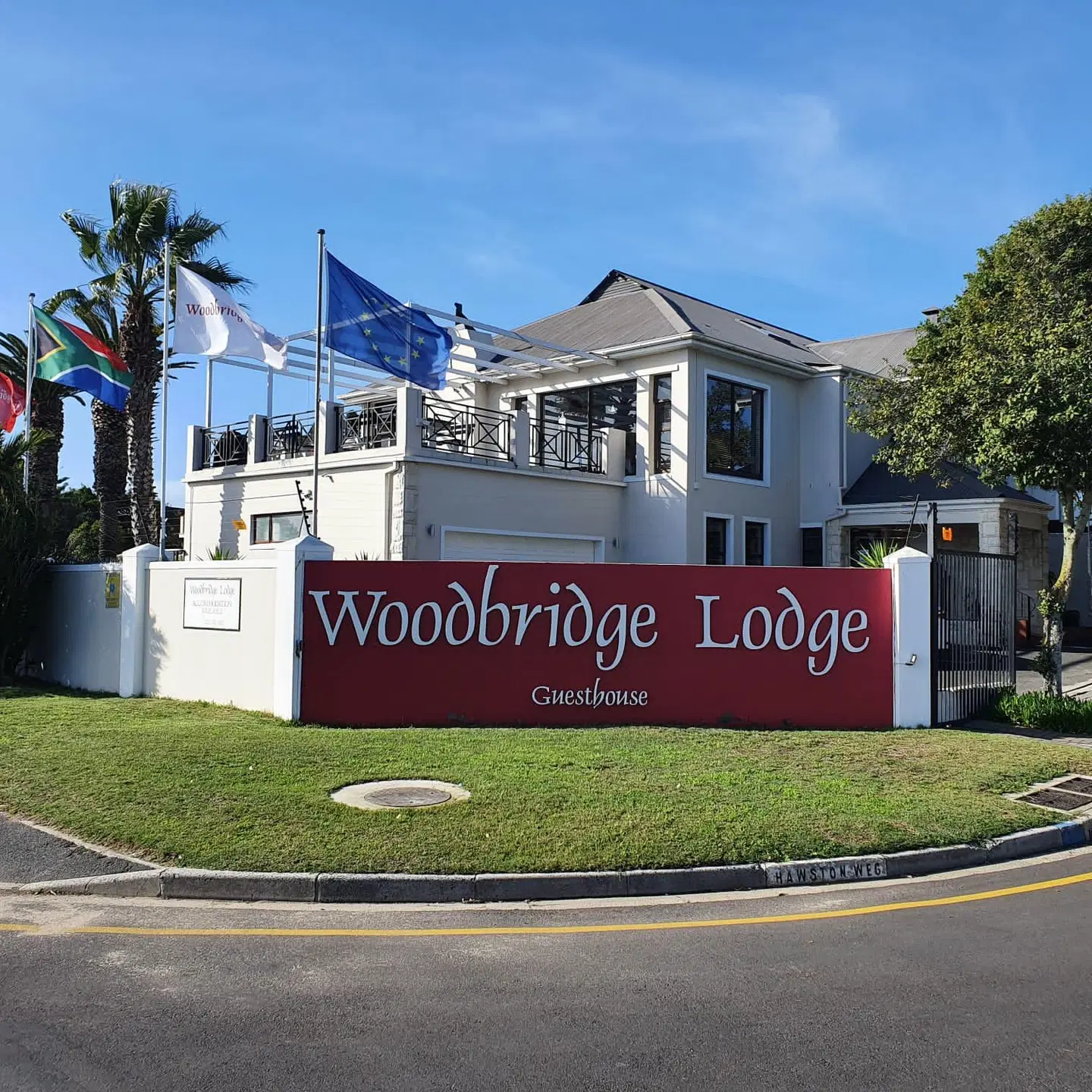 Woodbridge Lodge EXTERIOR