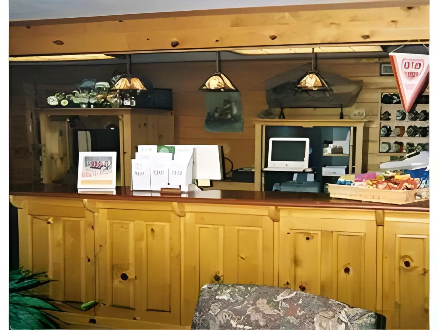 Box Canyon Lodge and Hot Springs LOUNGE_LOBBY