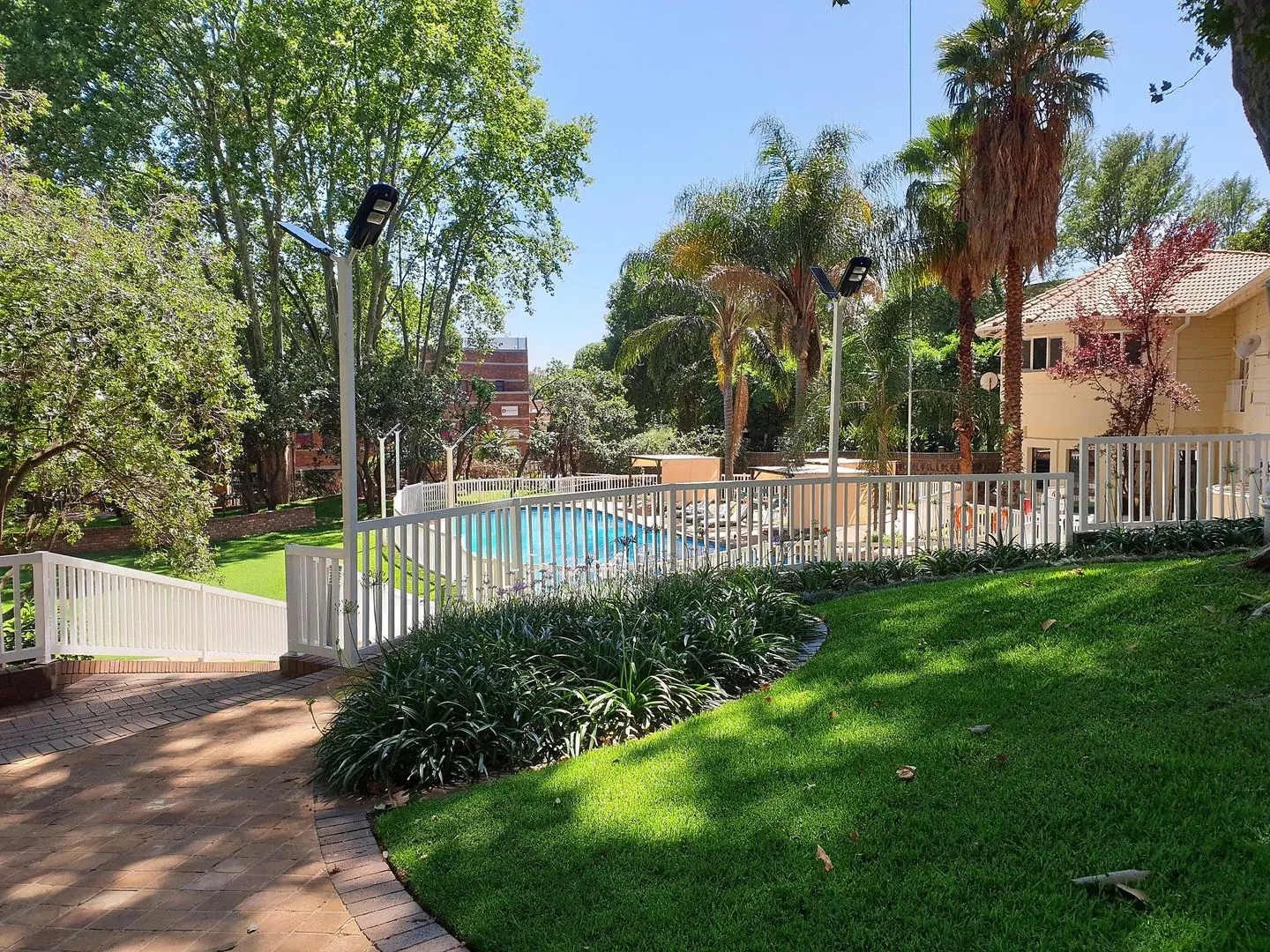 Holiday Inn Johannesburg Sunnyside Park by IHG Garten