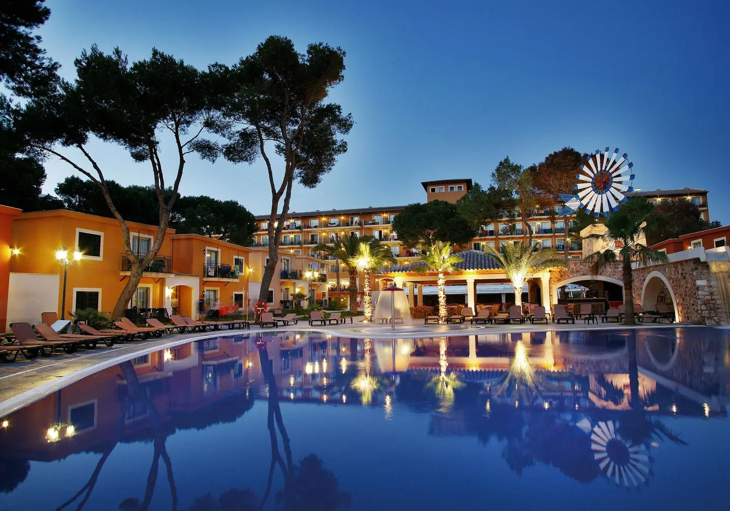 Occidental Playa de Palma OUTDOOR_POOL
