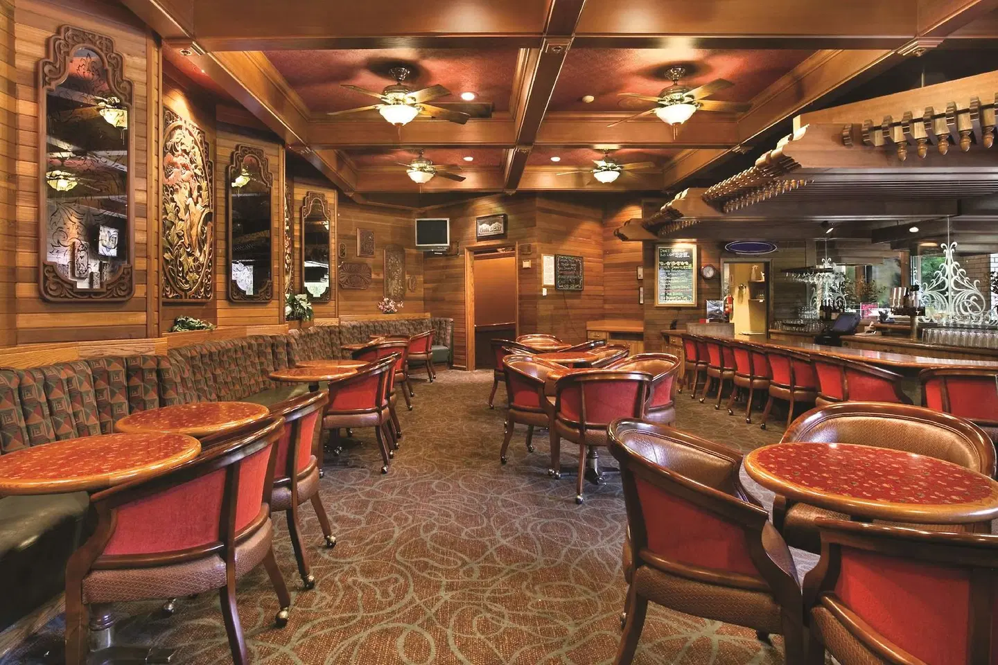 DoubleTree by Hilton Durango Bar