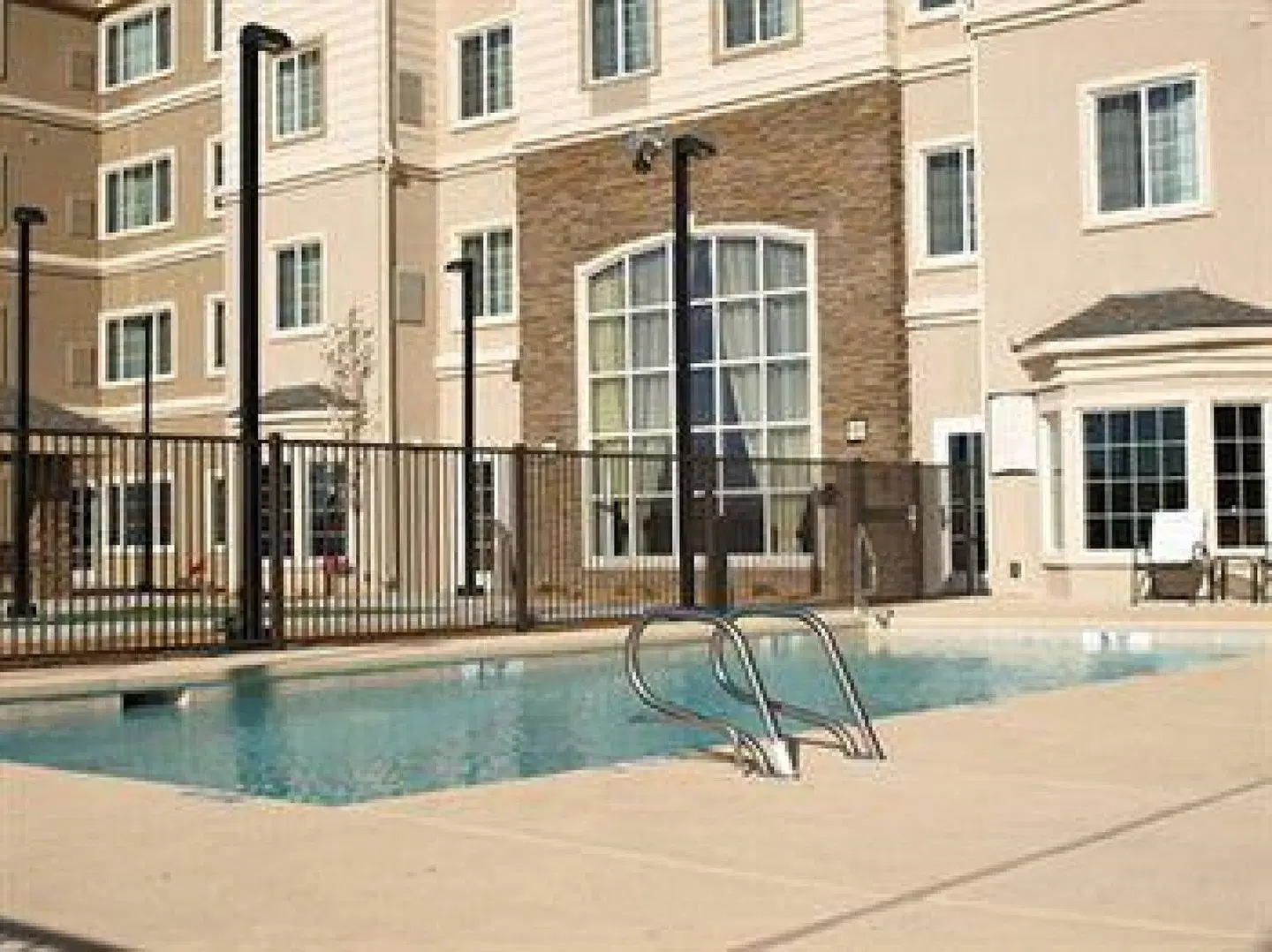 Staybridge Suites Albuquerque - Airport by IHG OUTDOOR_POOL
