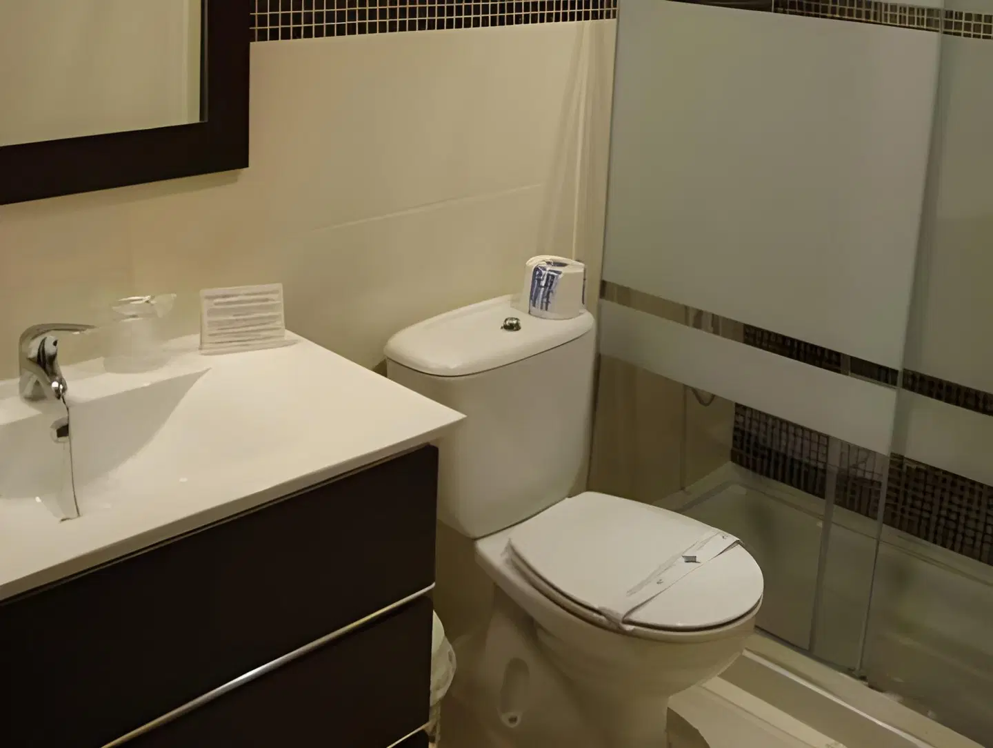 Hostal Lucero Badezimmer