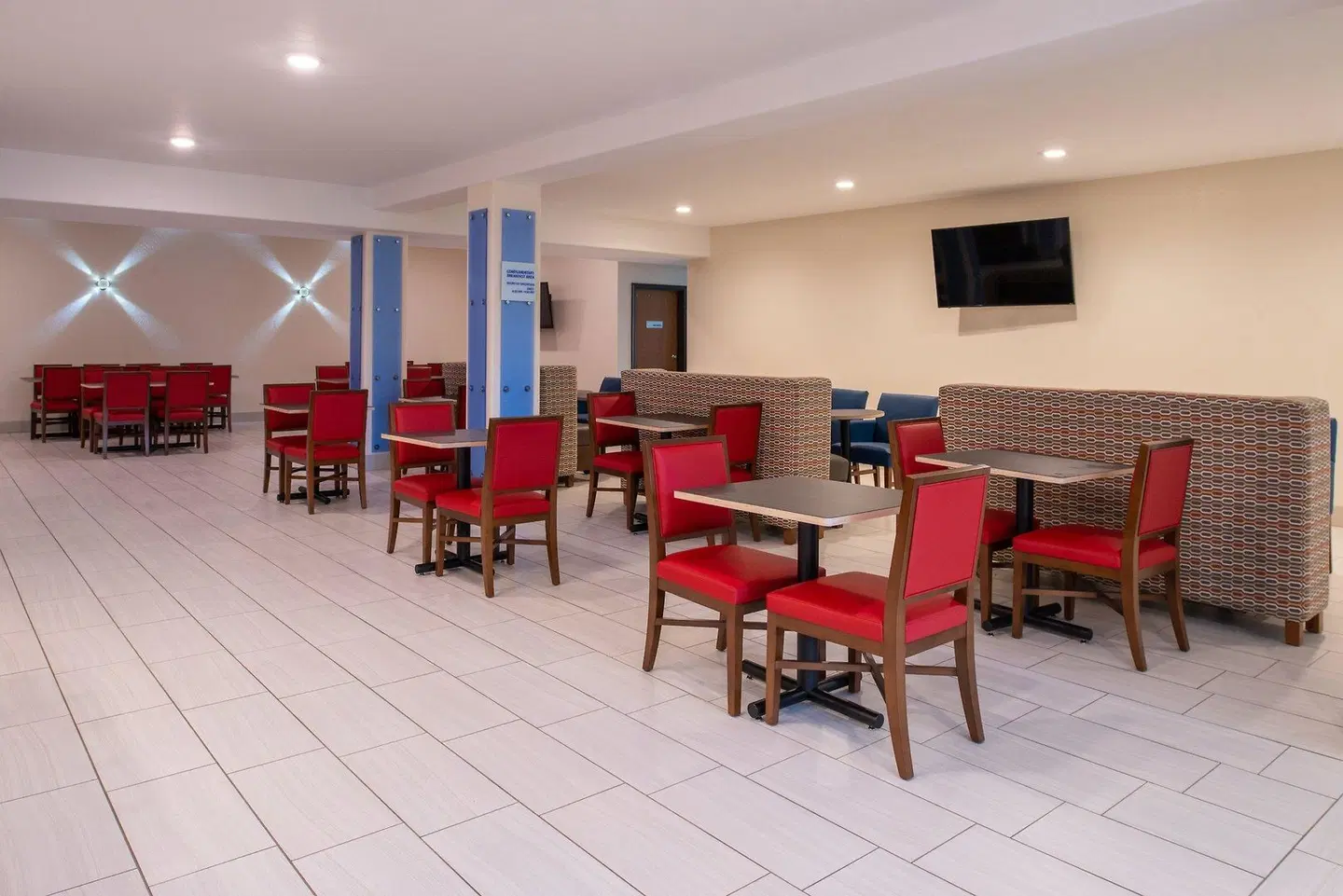 Holiday Inn Express & Suites Gunnison by IHG LOUNGE_LOBBY