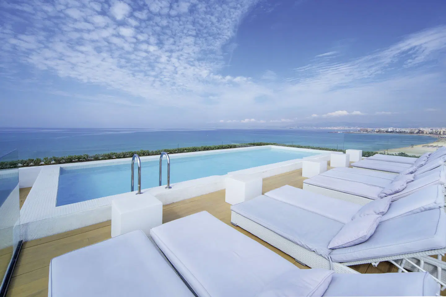HM Tropical TERRACE